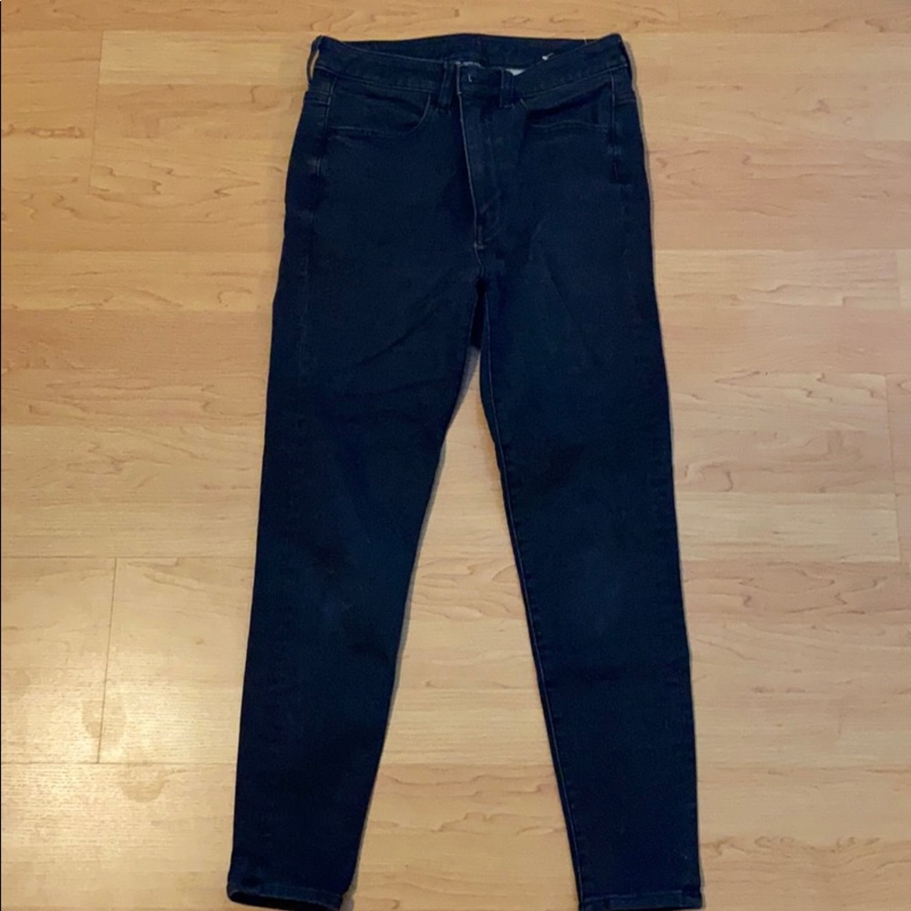 American Eagle Highest Rise black Jegging Size 6S